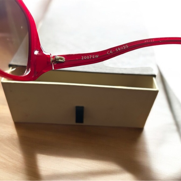 Louis Vuitton Red Gina Sunglasses Z0075W - Picture 3 of 5